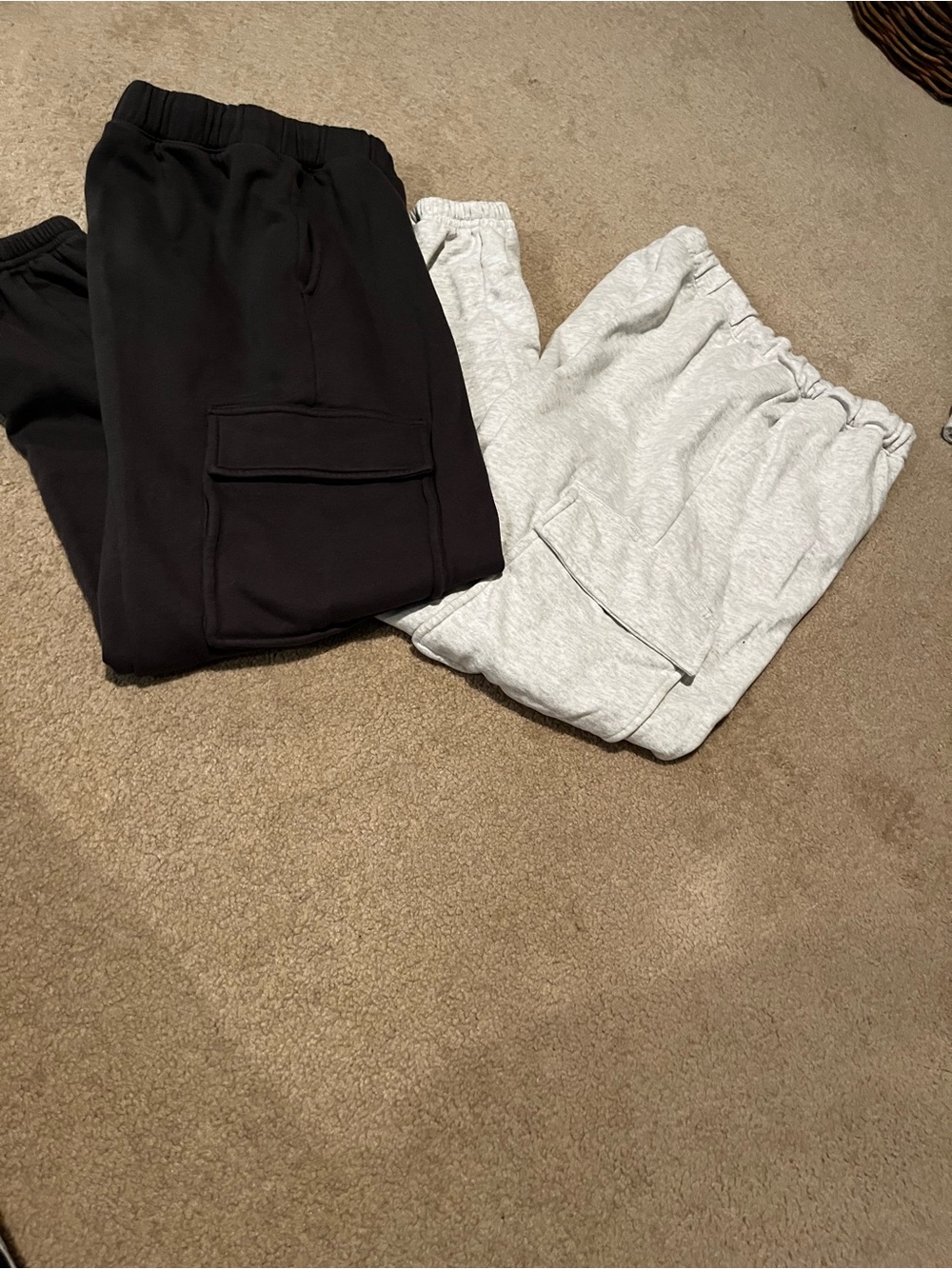 Abercrombie & Fitch Black and Light Gray Cargo Sweatpants